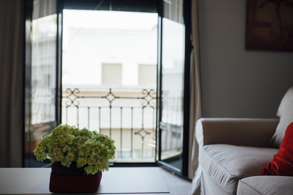 One&Lux - Las Setas 3 Seville Luaran gambar
