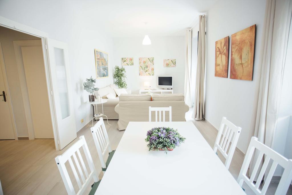 One&Lux - Las Setas 3 Seville Luaran gambar