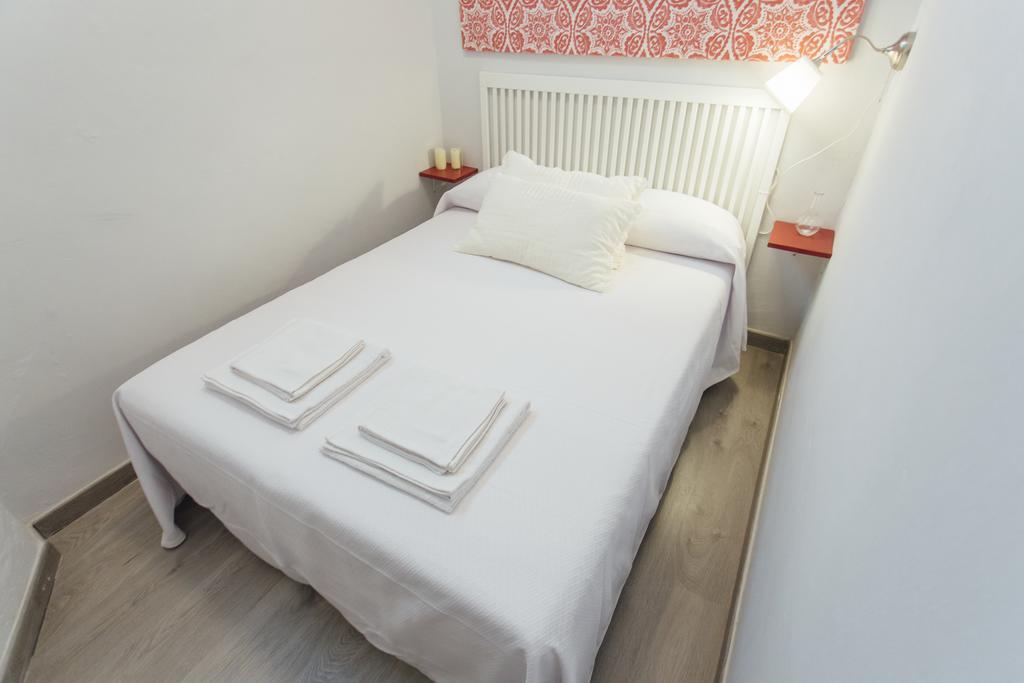 One&Lux - Las Setas 3 Seville Luaran gambar